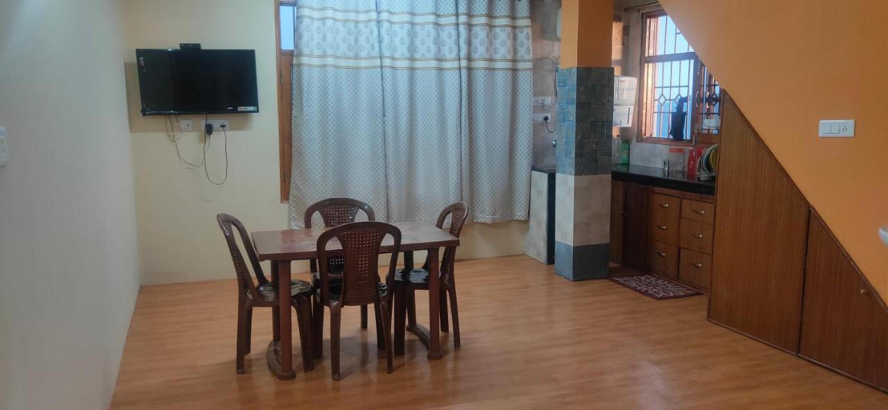 Thakur Apartment Shimla Bagian luar foto